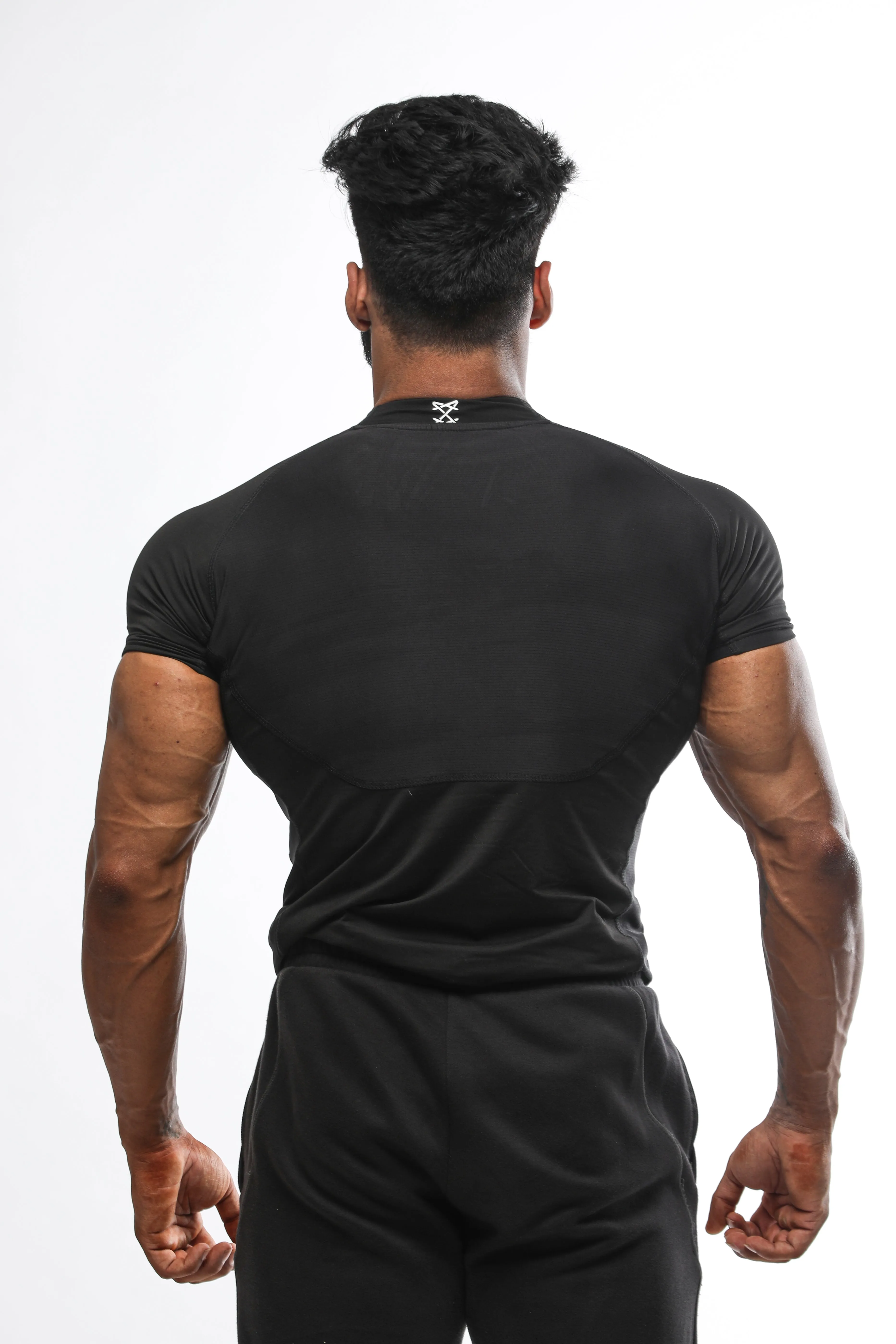 Neck Logo Compression - black