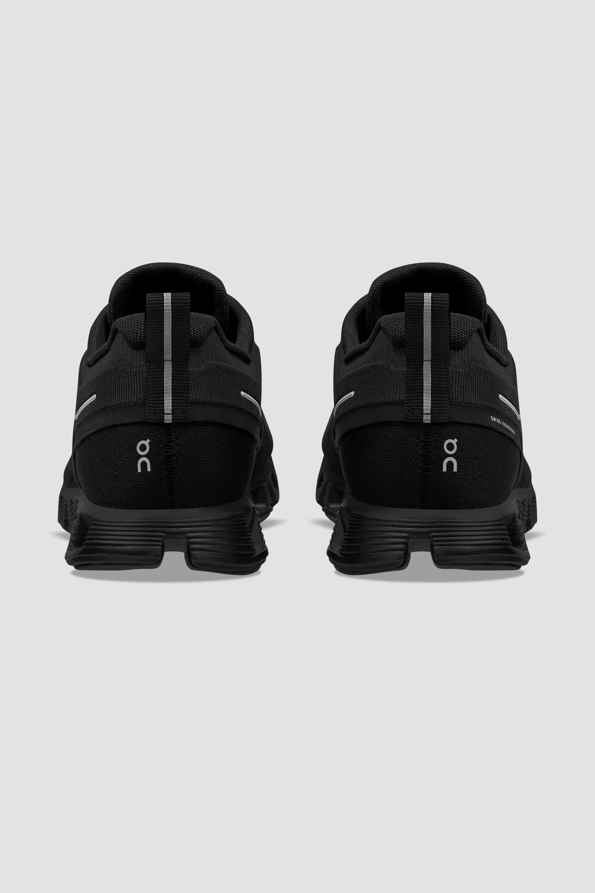 ON | Women's Cloud 5 Waterproof in All Black