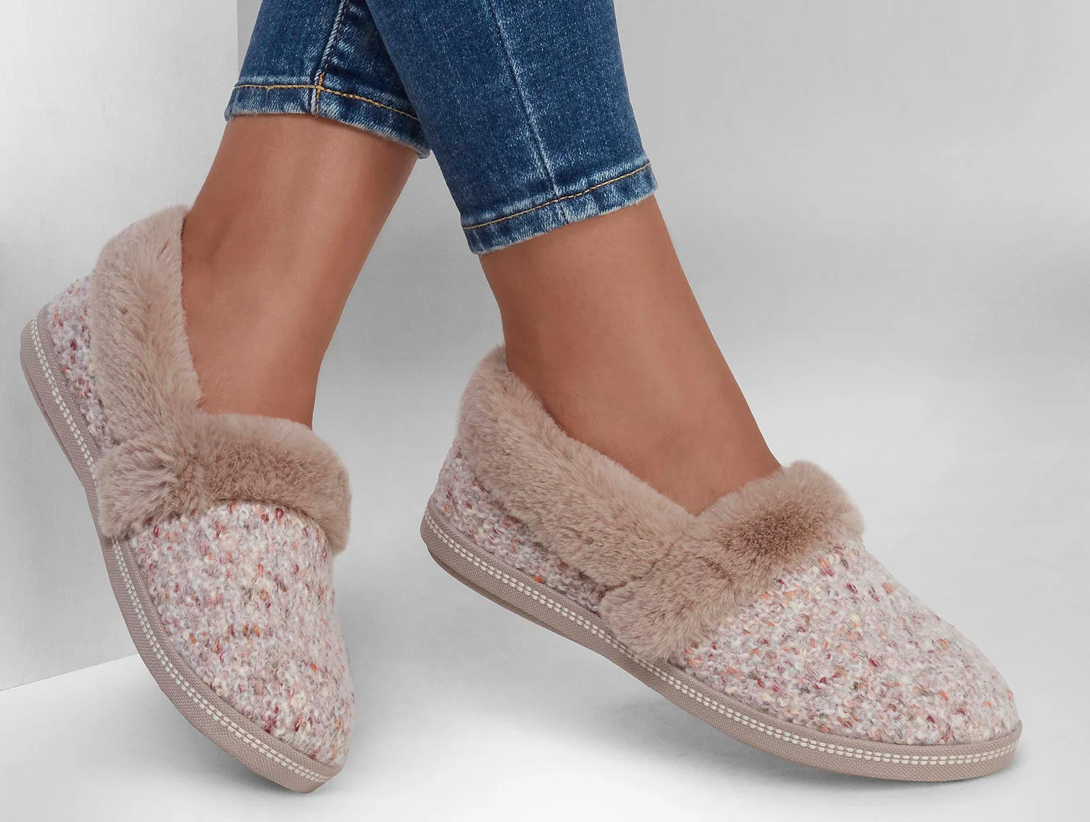 Skechers 167629 Cozy Campfire Lazy Sundaze – Taupe Multi